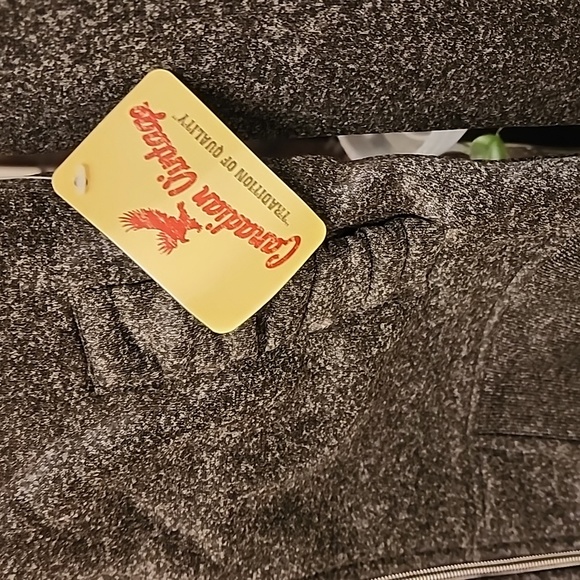 New hoded jacket with zipper very warm - Picture 3 of 5